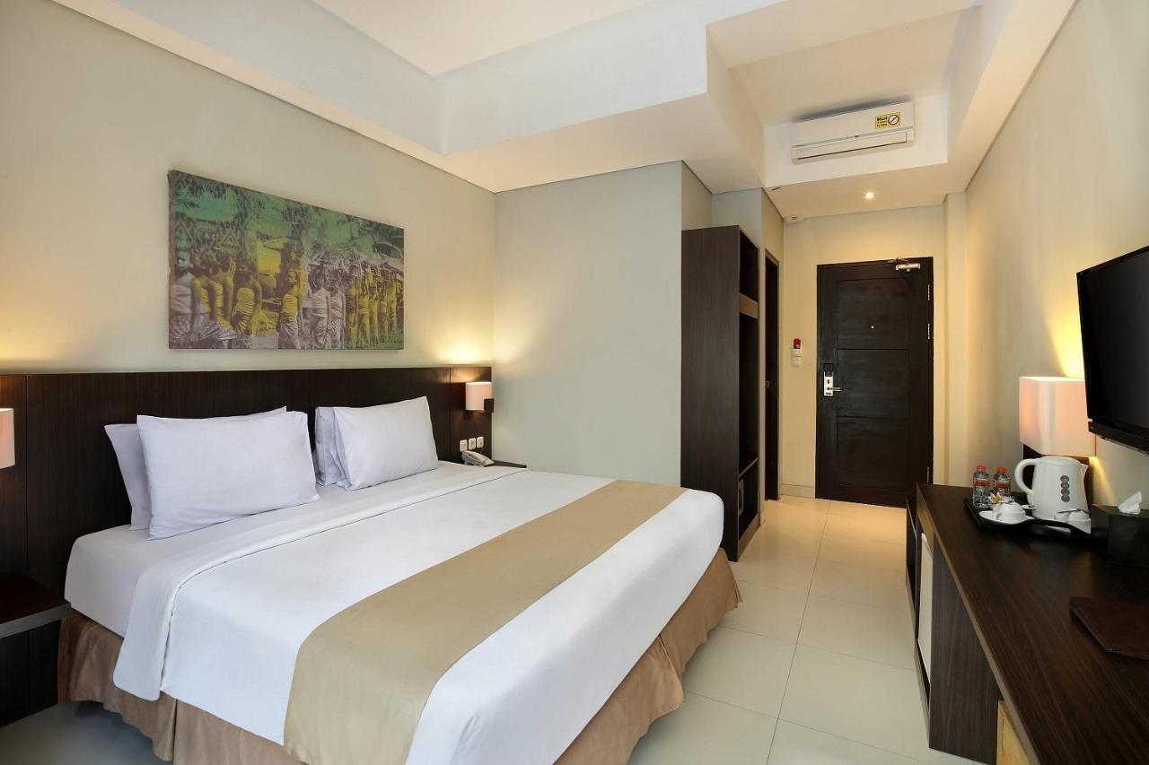 Rofa Kuta Hotel - Chse Certified Legian  Exterior photo